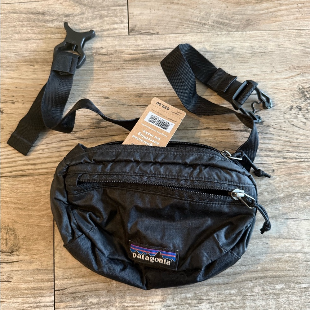 ✨New w Tags Patagonia Black Lightweight Travel Hip Pack Packable
